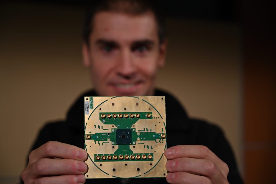 Intel quantum horse ridge