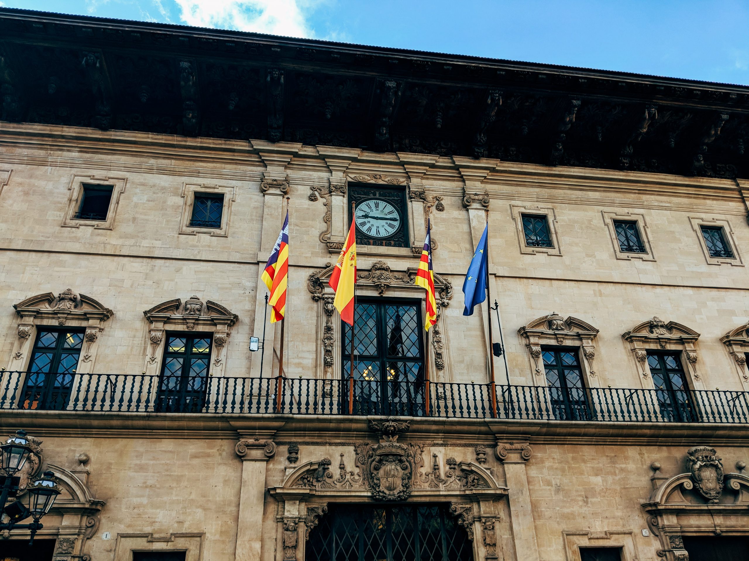 Spain flag quantum