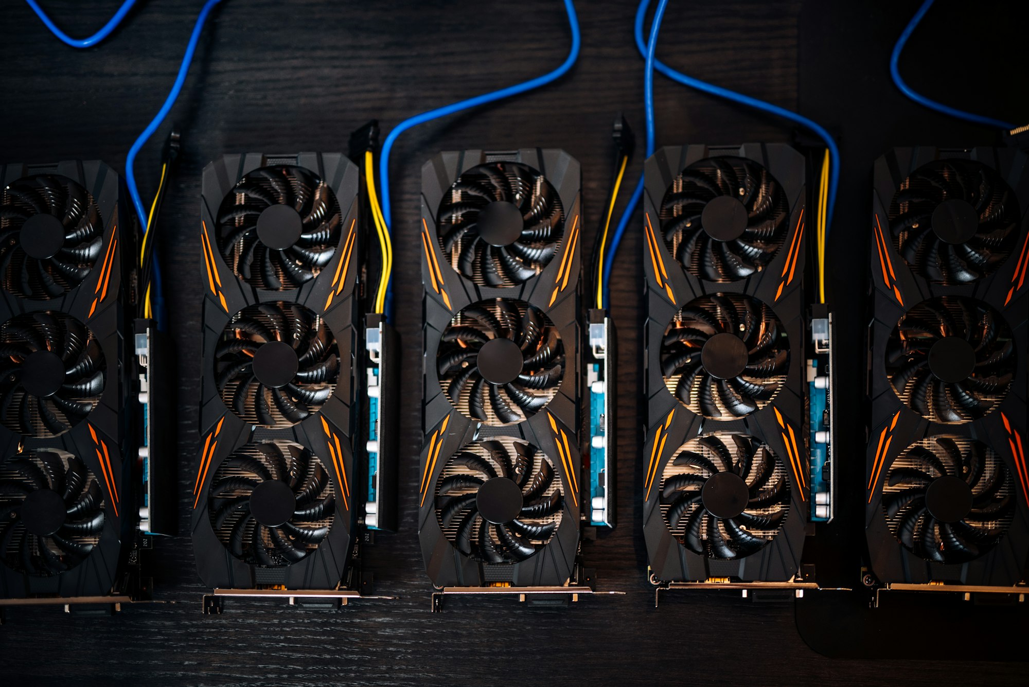 Cryptocurrencies 6 mining rig components, blockchain details of technology. bitcoin, litecoin